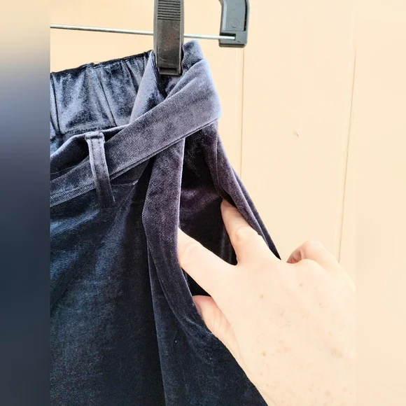 Jules & Leopold Midnight Blue Velvet Pants With Pockets And Tie Belt Size Small - Picture 4 of 10